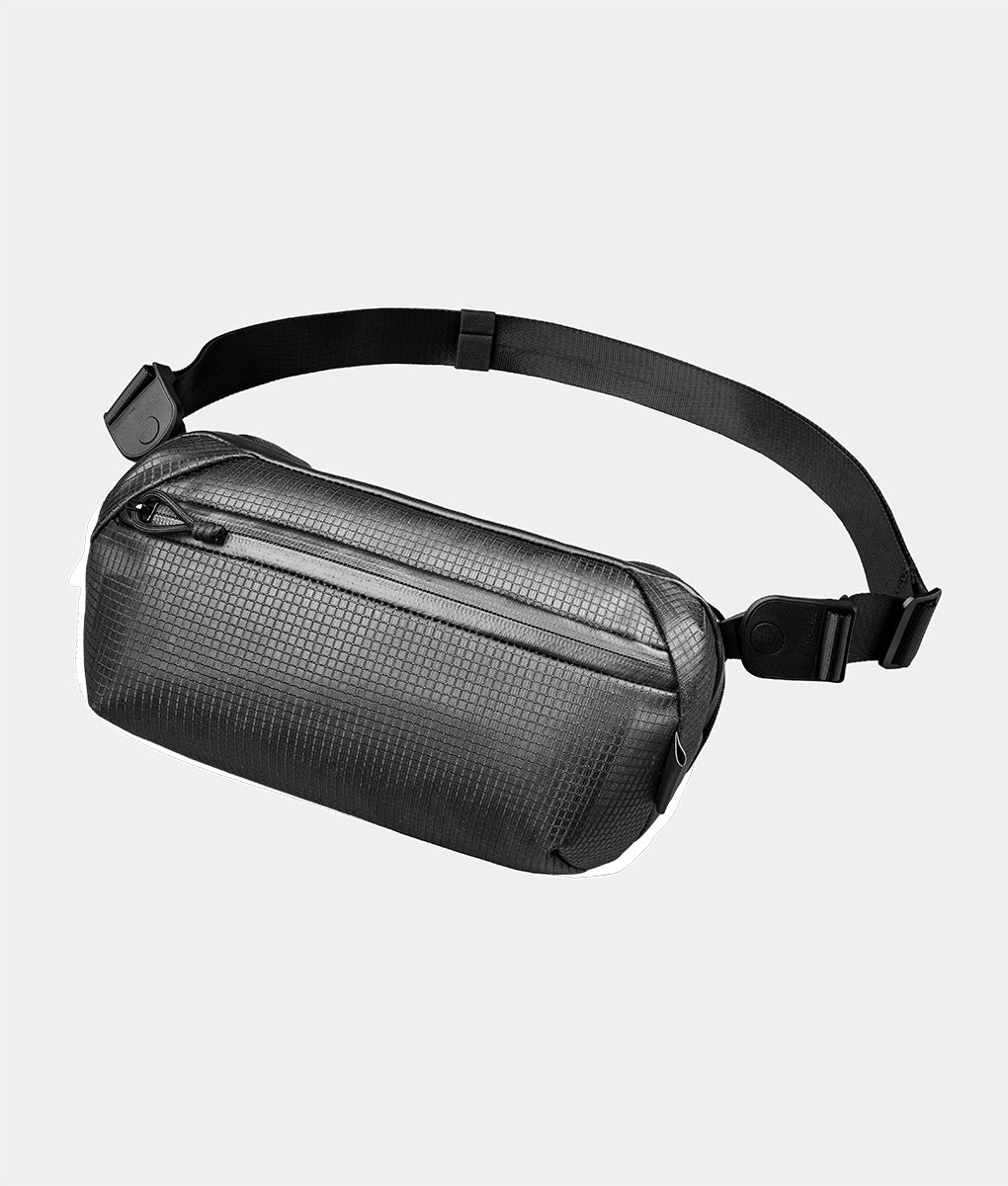 m*m様 ALPAKA Sling ブラック ショルダーバッグ Momentum Sling