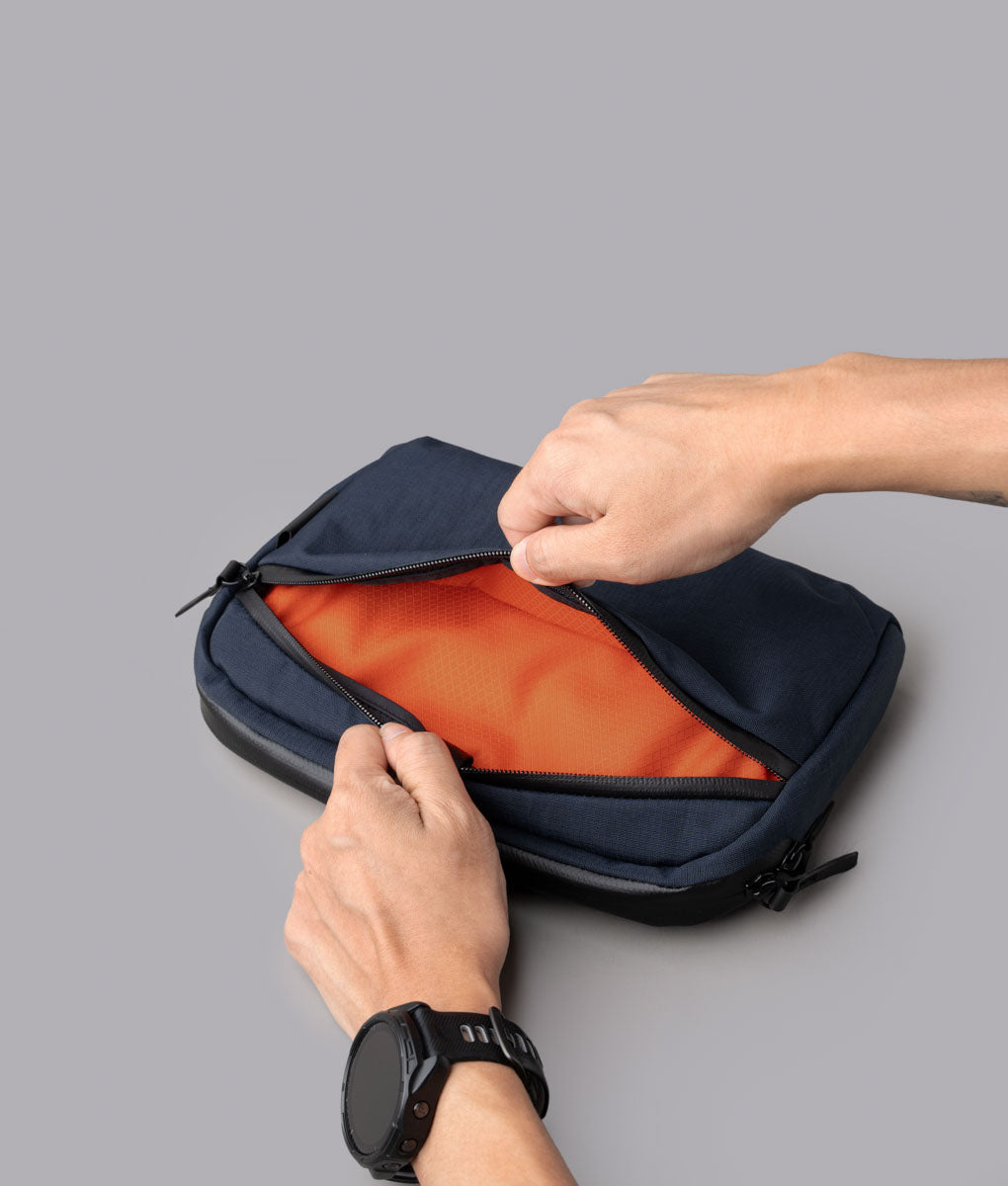 Flight Sling 2L - Japan Edition