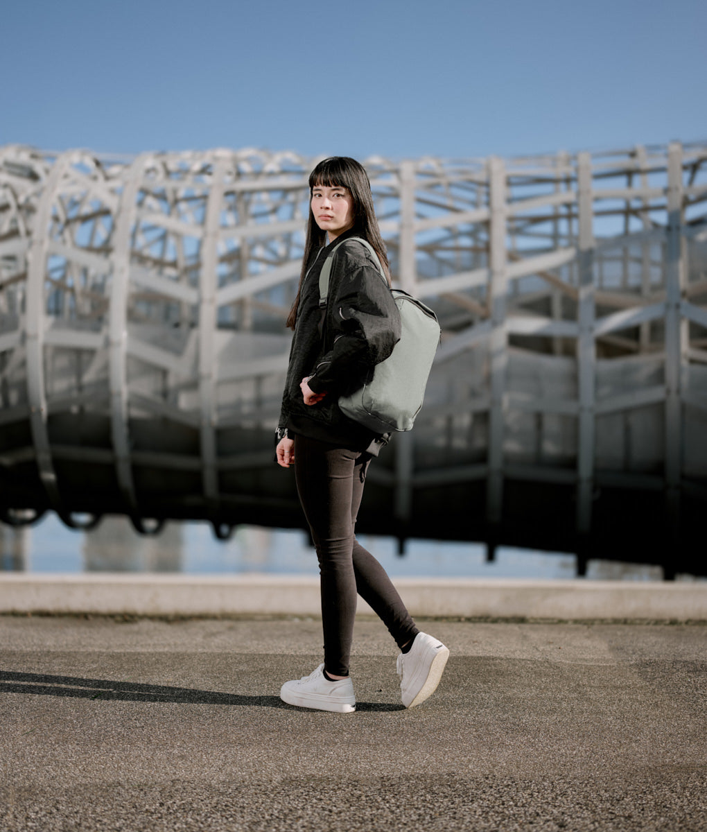 #color_Sage Gray | Axoflux 300D