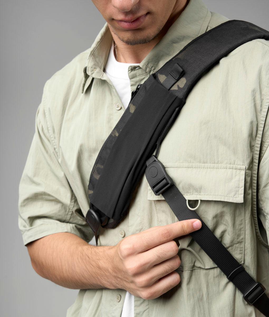 Metro Crossbody (Left) - Multicam Black