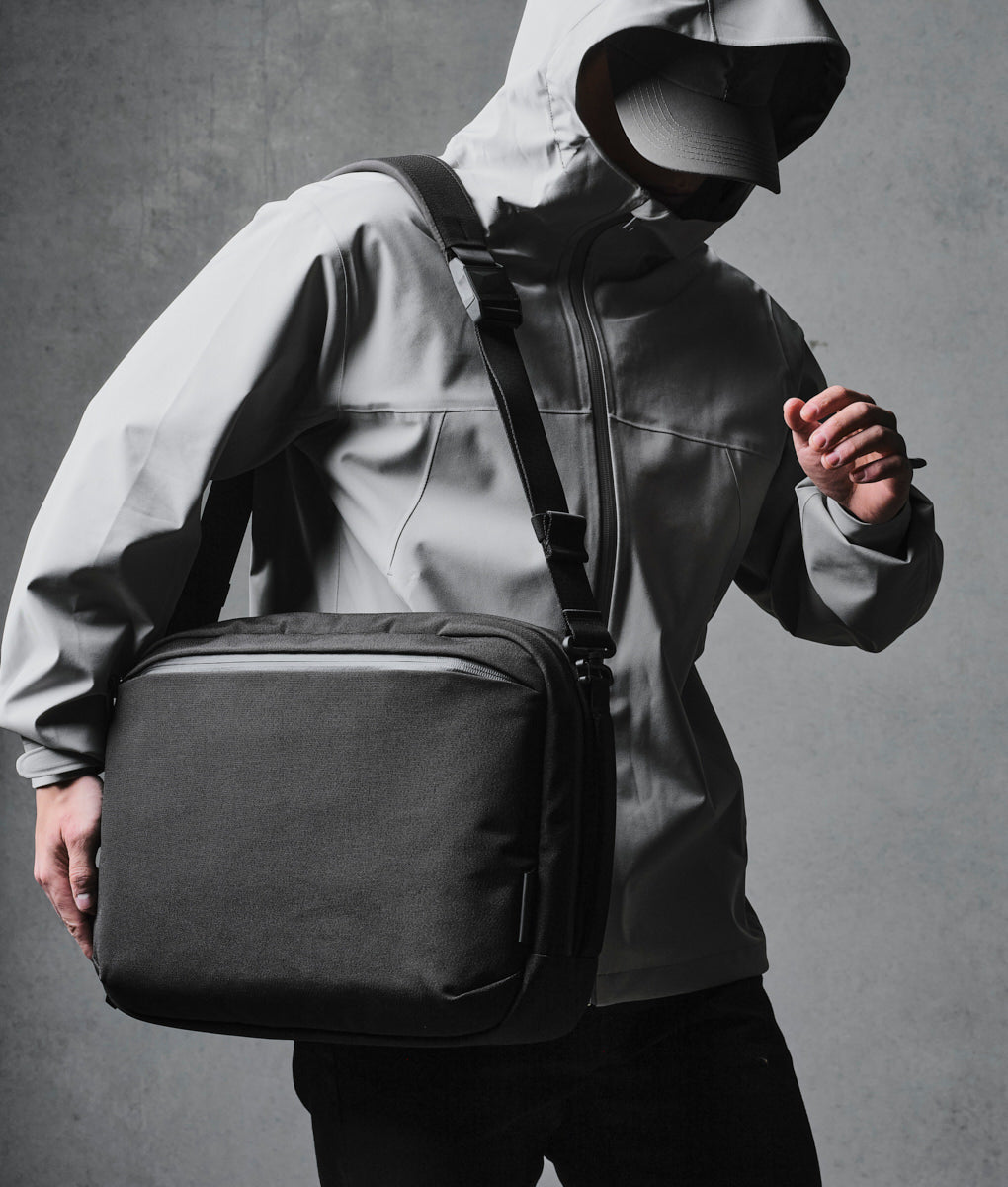 #color_Black | Axoflux 600D