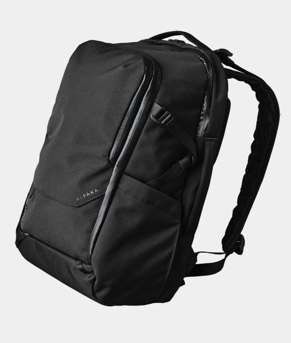 Gear Alphamount 45L Large Water Resistant Trekking Rucksack/Hiking Bag/Travel  Backpack for Men/Women (Black Yellow) : : Fashion