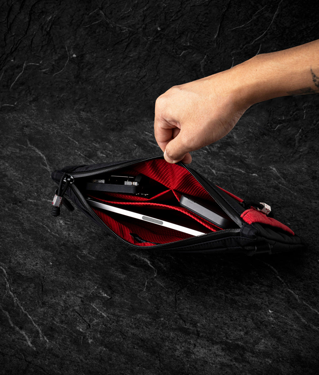 Zip Pouch Max V2 – Vampire Edition