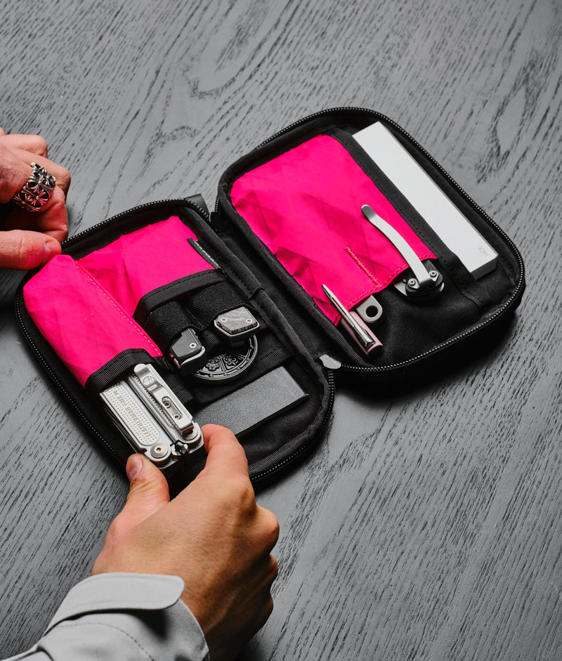 Admin Pouch Hot Pink RVX20 - Limited Edition