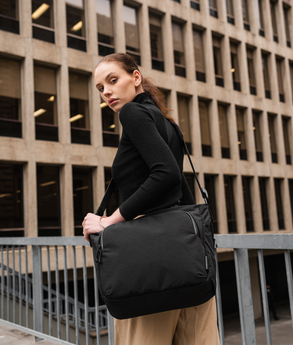 ALPAKA BRAVO TOTE ブラック bravo_tote_usp_3.png?v=