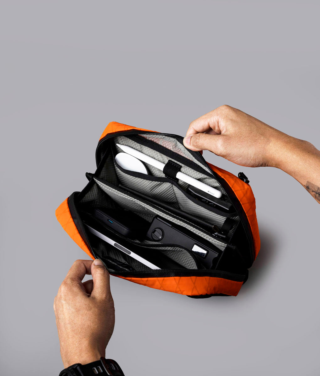 アルパカ　ELEMENTS TECHCASE V2 X-PAC ELEMENTS TECHCASE V2 X-PAC | SLING & SHOULDER | 【公式】ALPAKA
