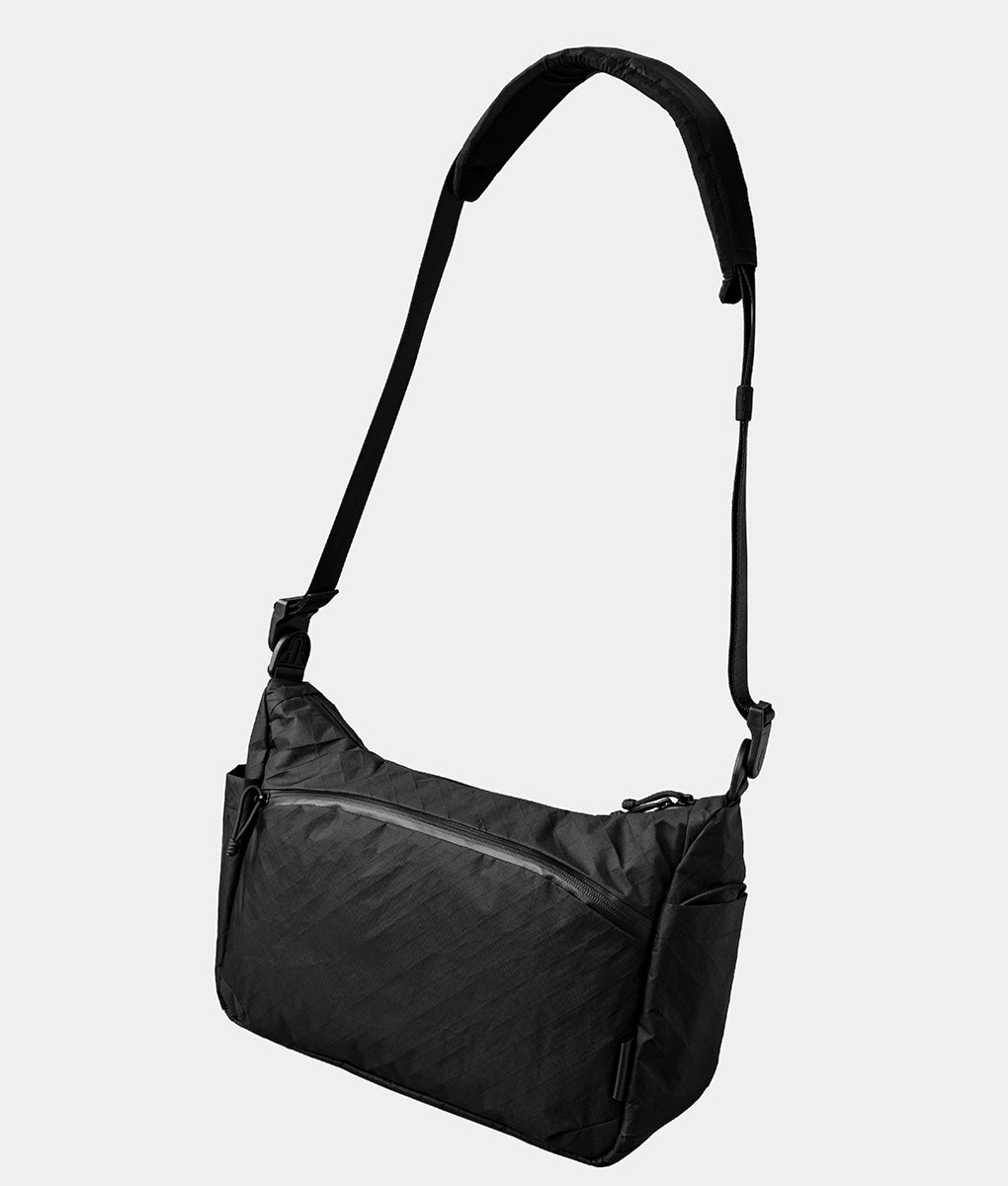 Flight Satchel Ultradyne