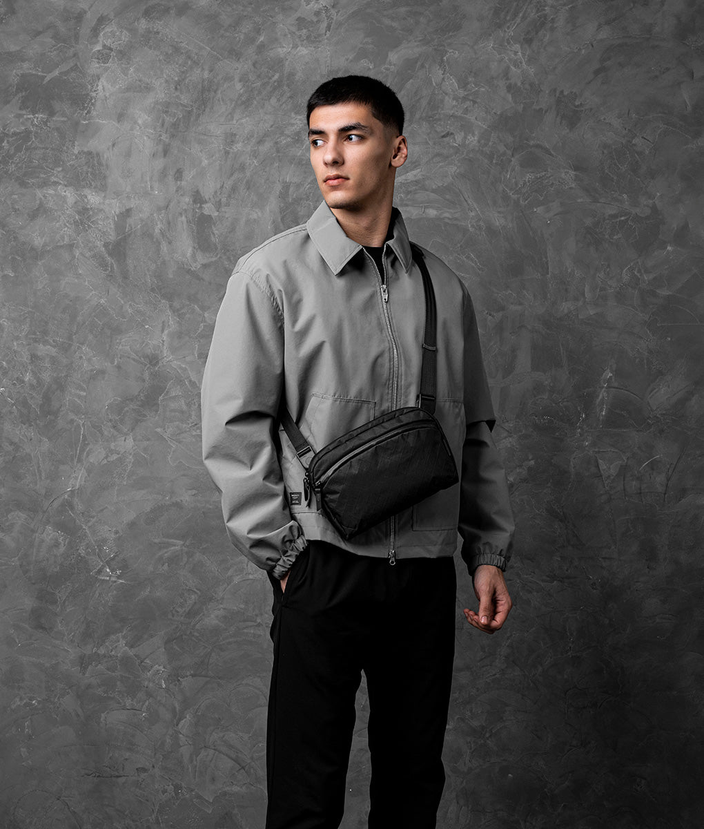 アルパカ ショルダーバッグ FLIGHT SLING 2L ULTRADYNE Flight Sling (2L) - Ultradyne