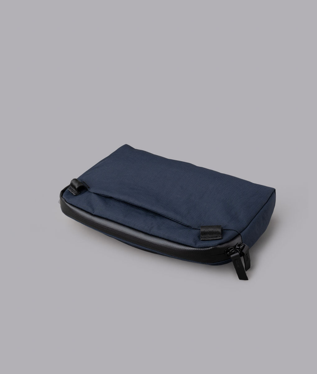 Flight Sling 2L - Japan Edition