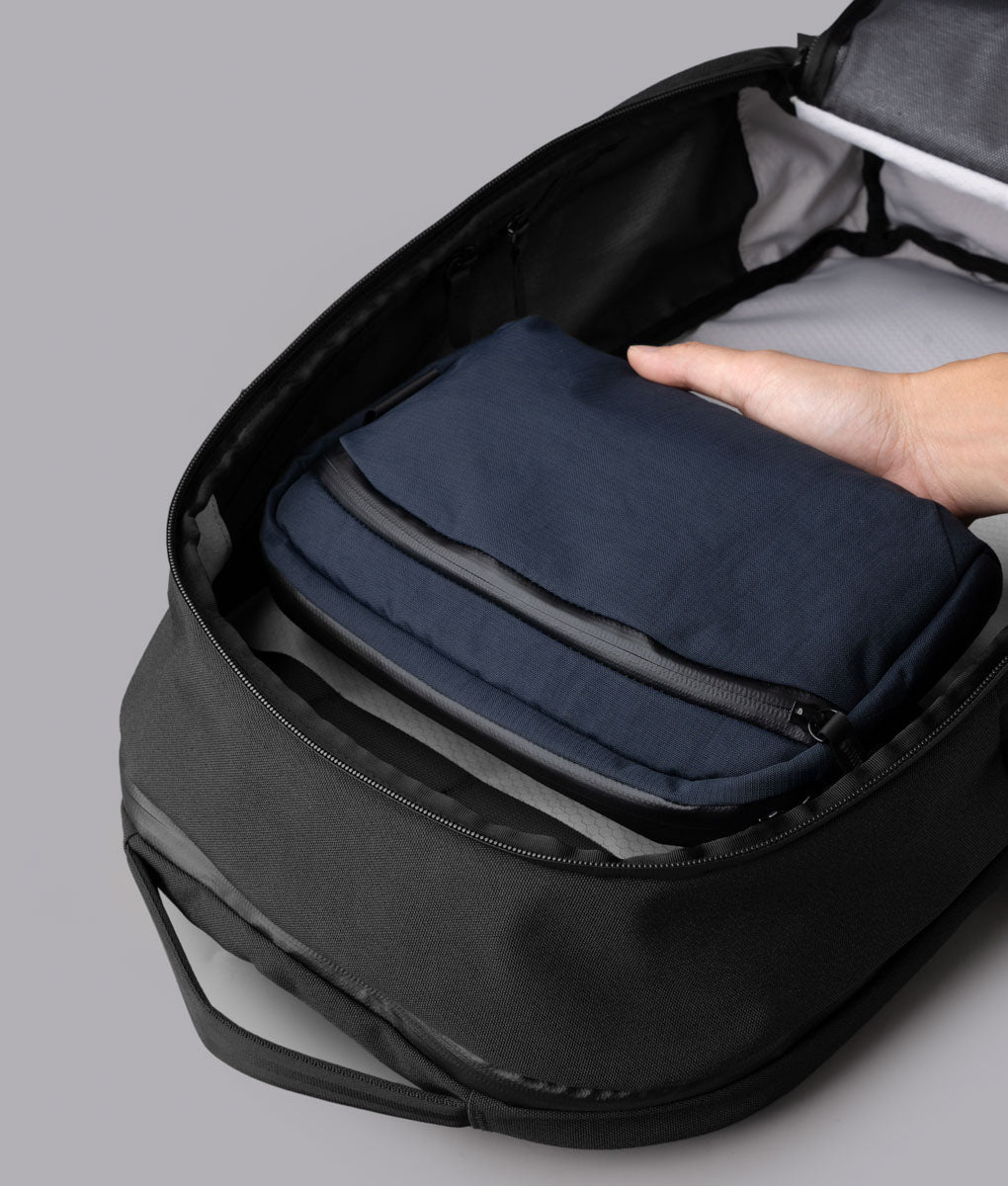 Flight Sling 2L - Japan Edition