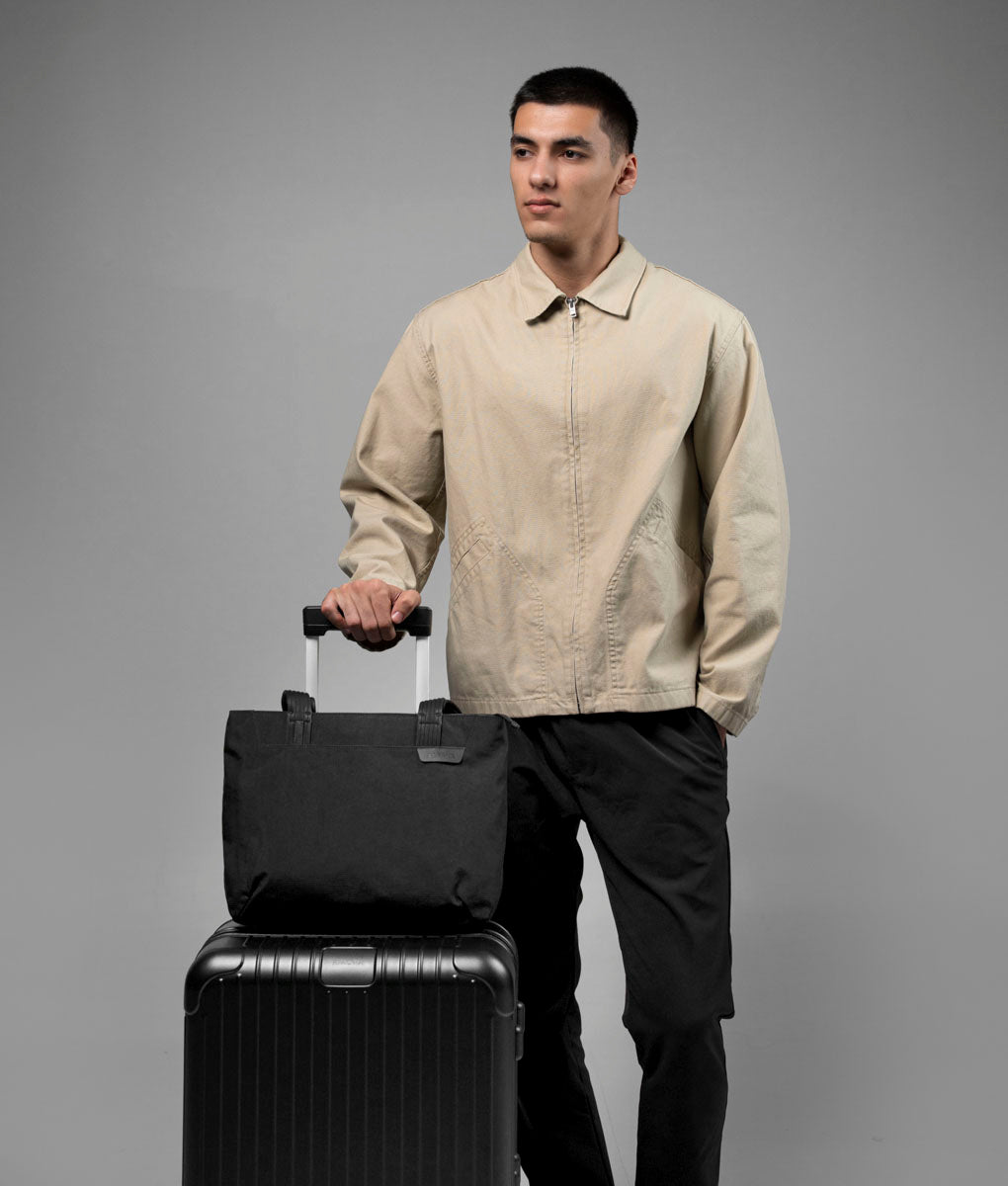 Flight Tote (S)