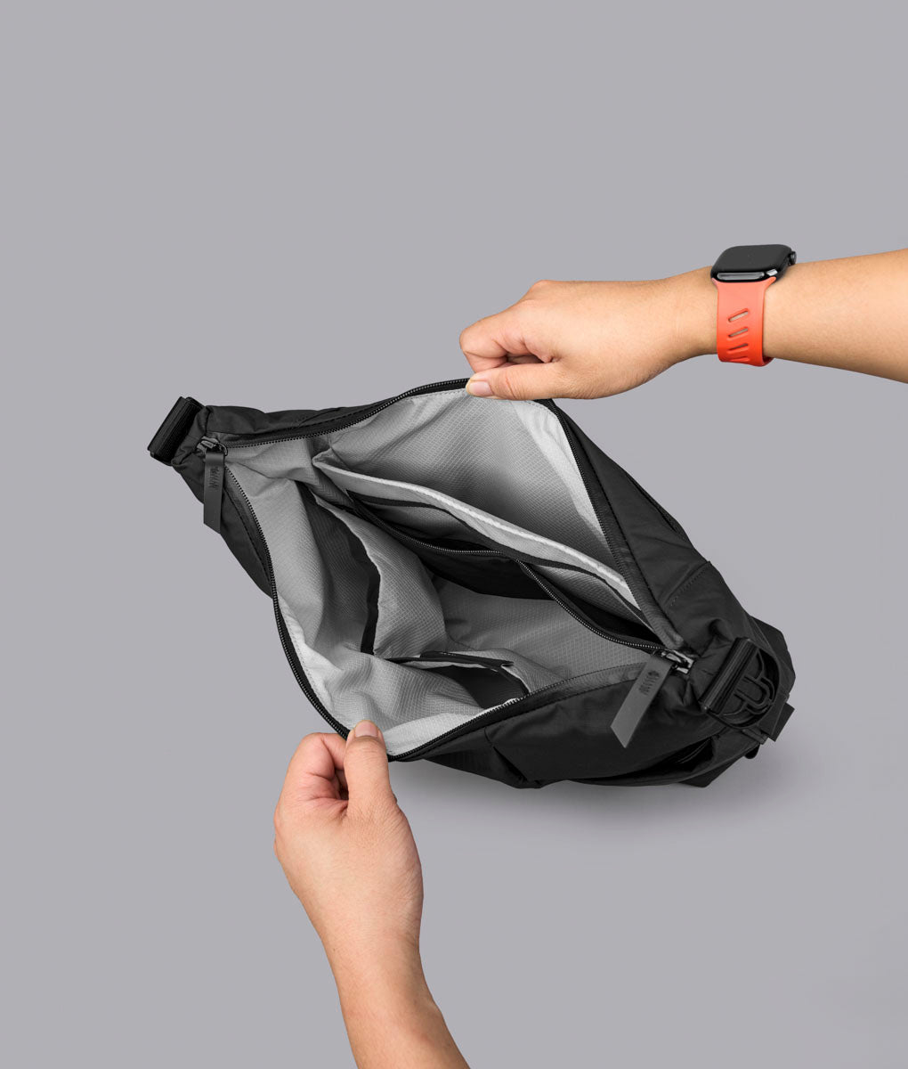 flexwitme ショルダーバッグ Flow Satchel (10L)
