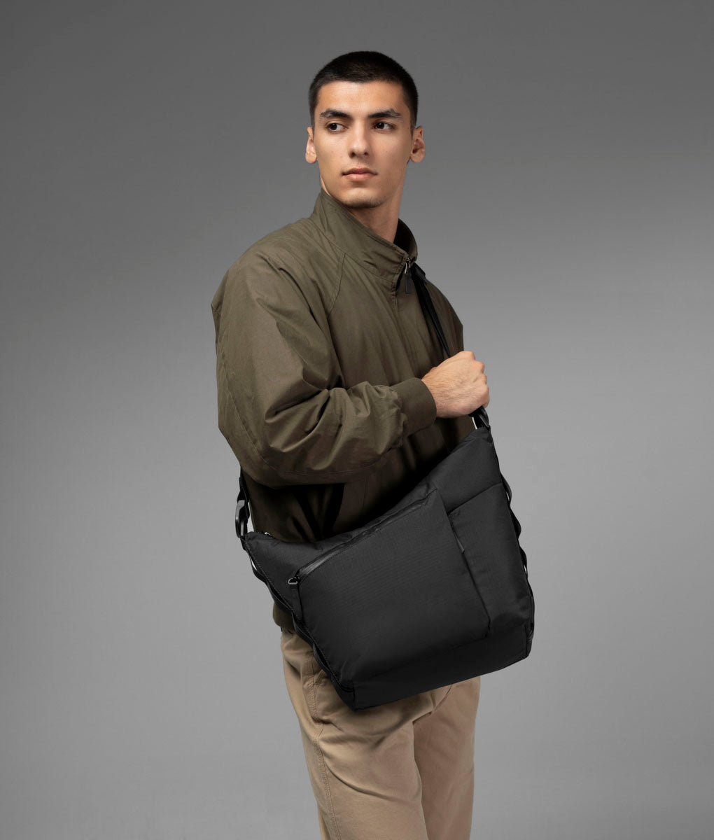 Flow Satchel (10L)