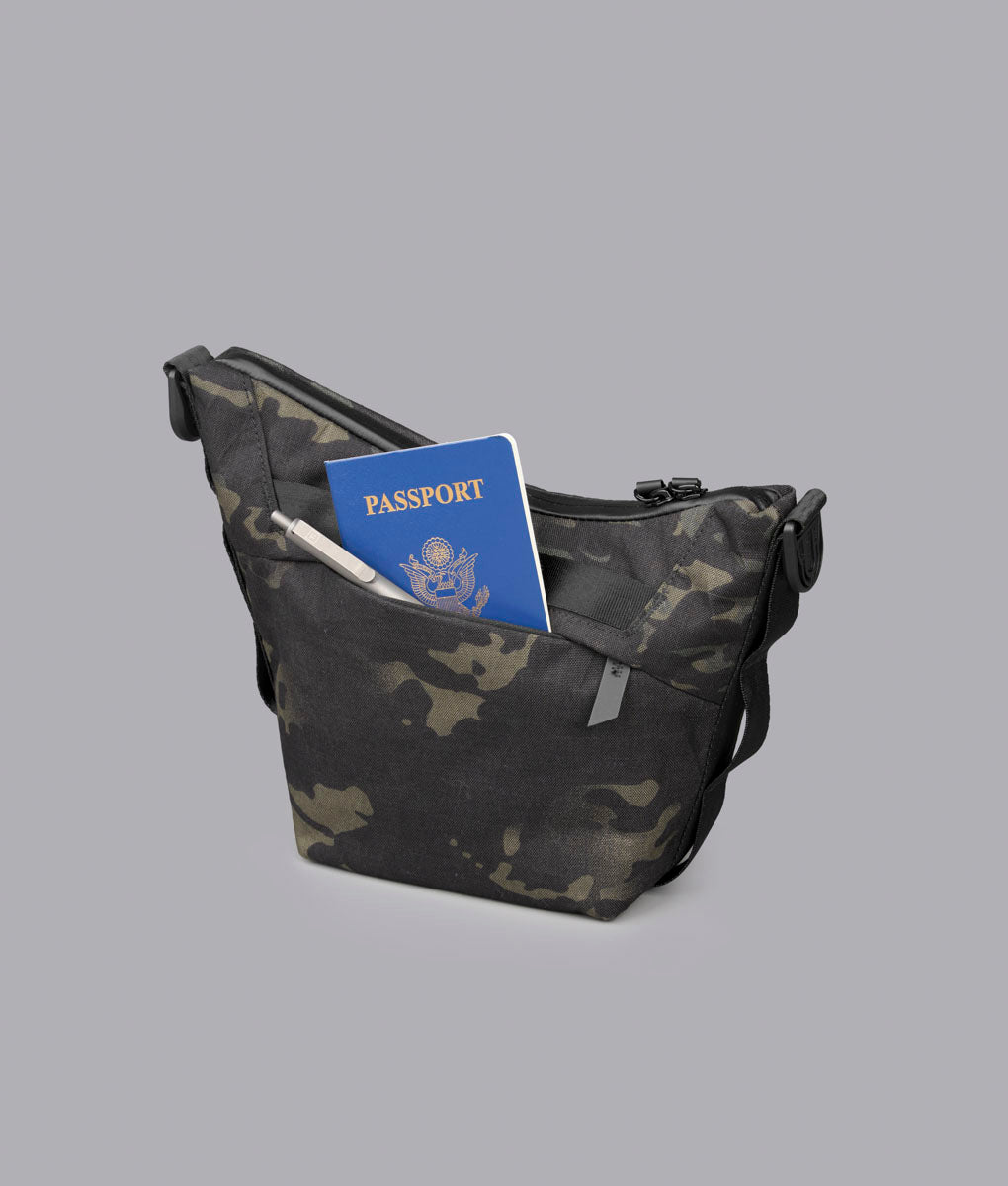 Flow Satchel 2L - Clogtwo Edition