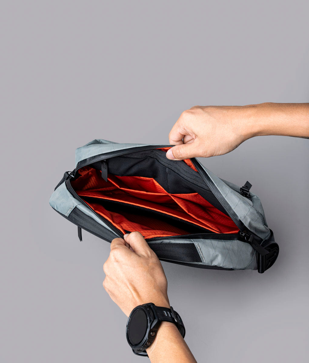 バッグ ALPAKA GO SLING X-pac GO_SLING_BROWN_XPAC.jpg?v=