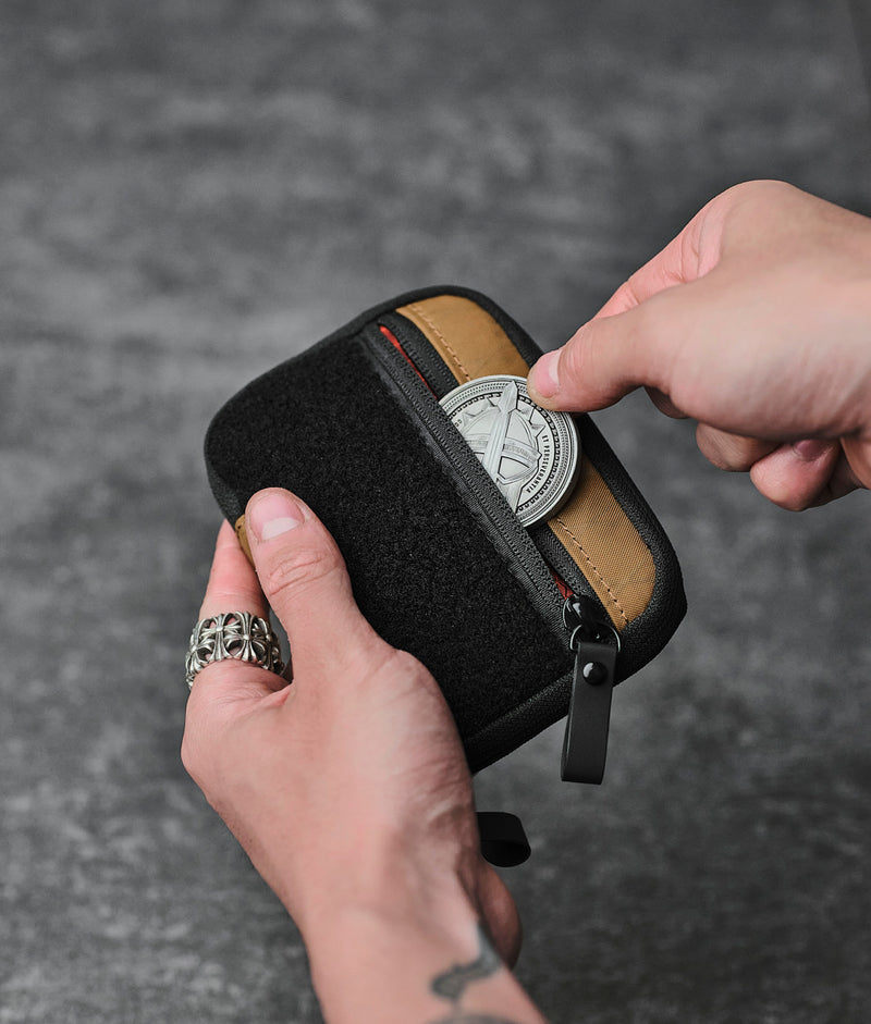 HUB Pouch Hook & Loop