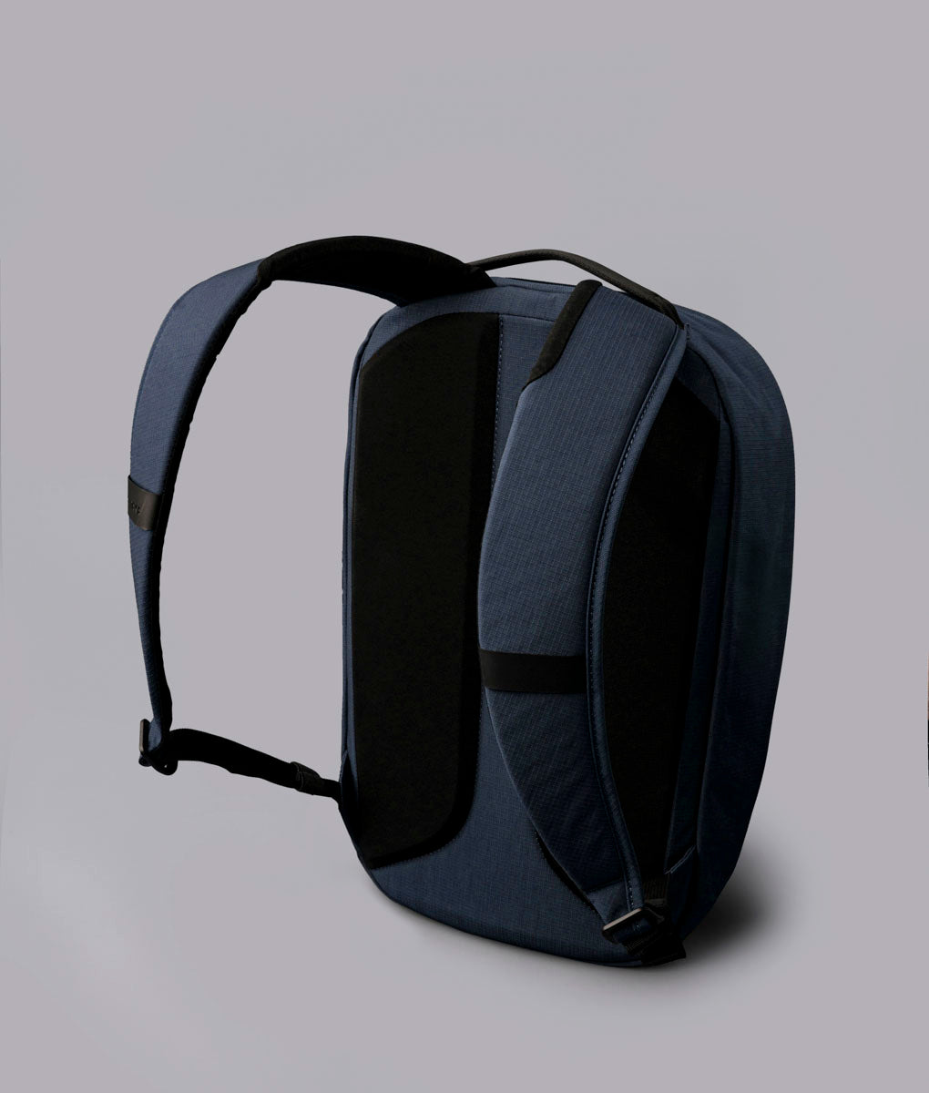 ALPAKAアルパカ12L バックパック コンパクトMETRO BACKPACK Metro Backpack | ALPAKA