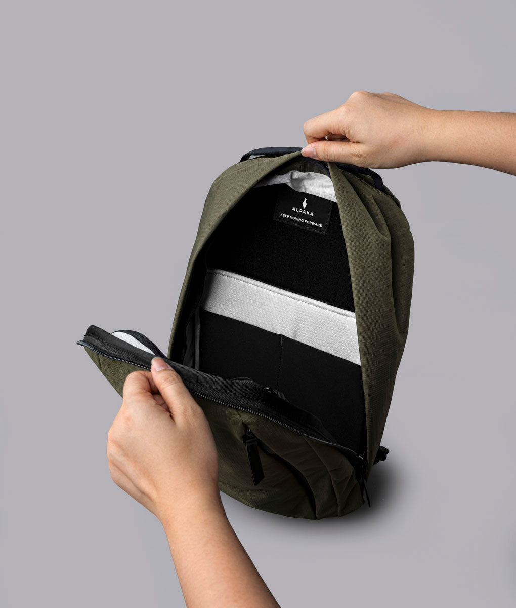 ALPAKA METRO BACKPACK 12L ブラック ALPAKA Metro Backpack 12L - YouTube