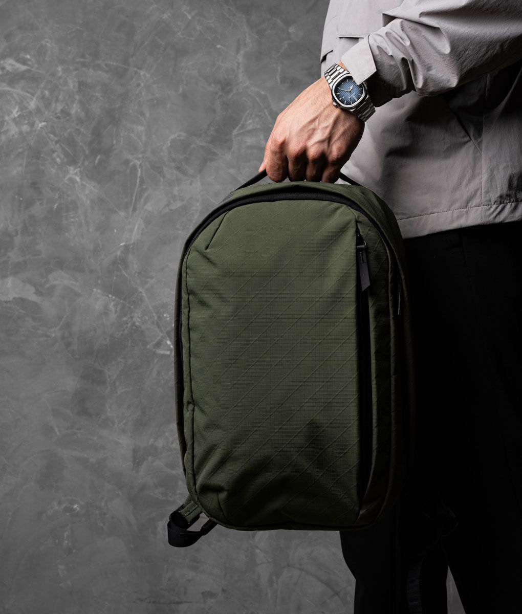 バッグ ALPAKA METRO BACKPACK ALPAKA Metro Backpack - Compact EDC Laptop - Internal and