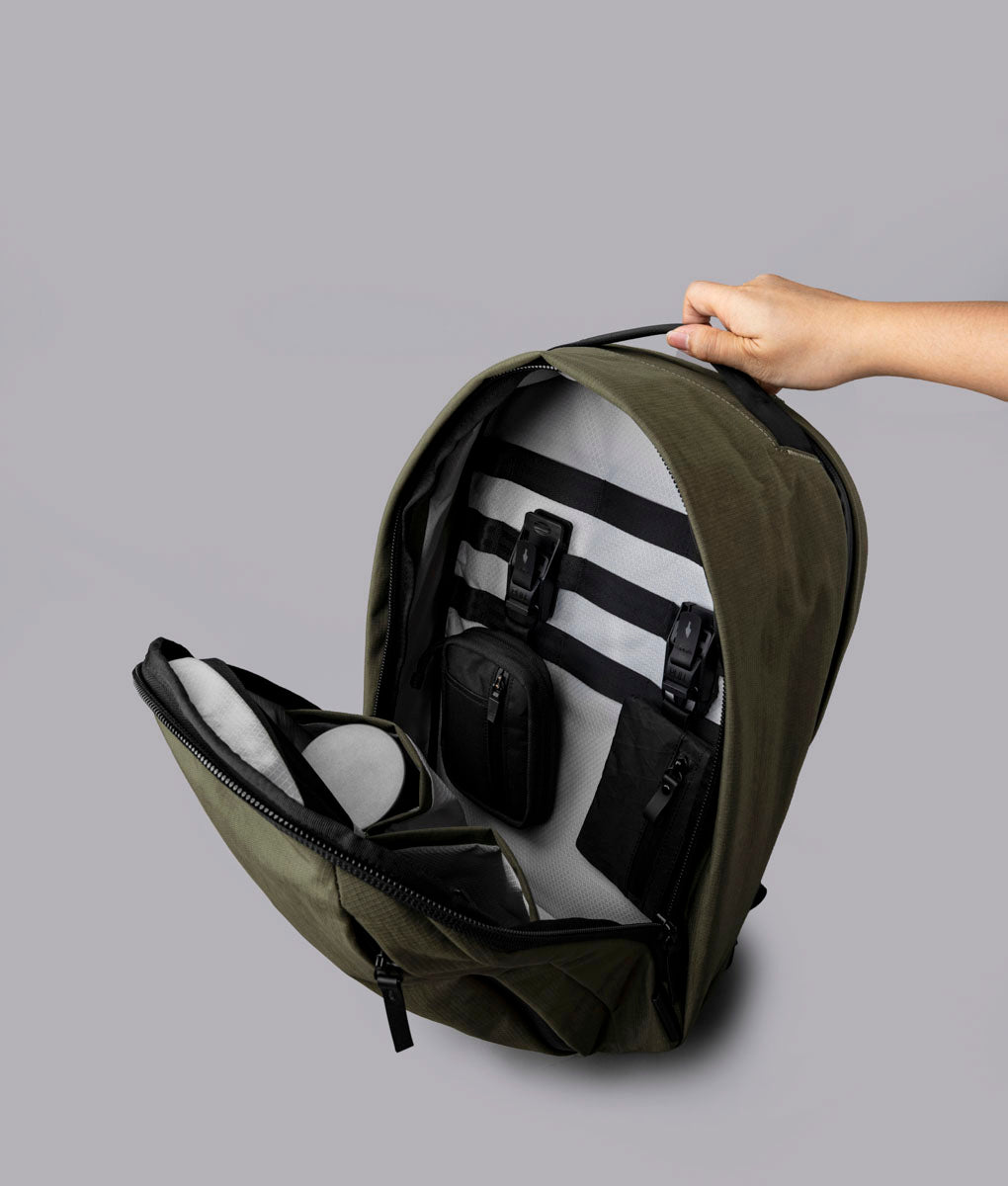 【値下げ】ALPAKA METRO BACKPACK PRO Metro Backpack Pro