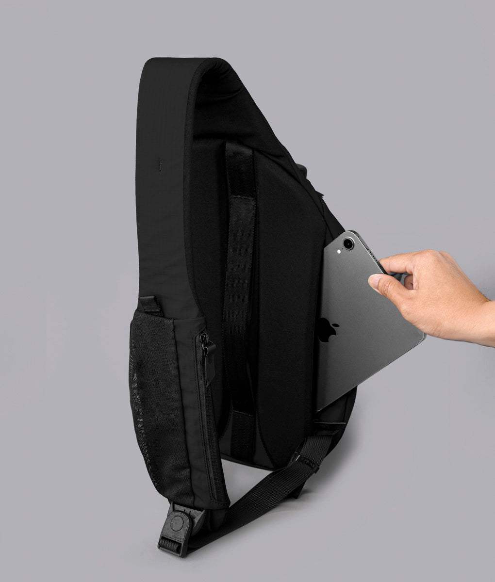 Metro Crossbody (Right)