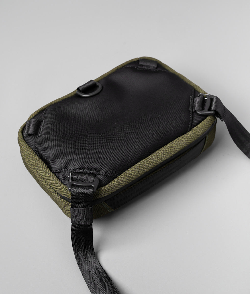 Elements Tech Case Max