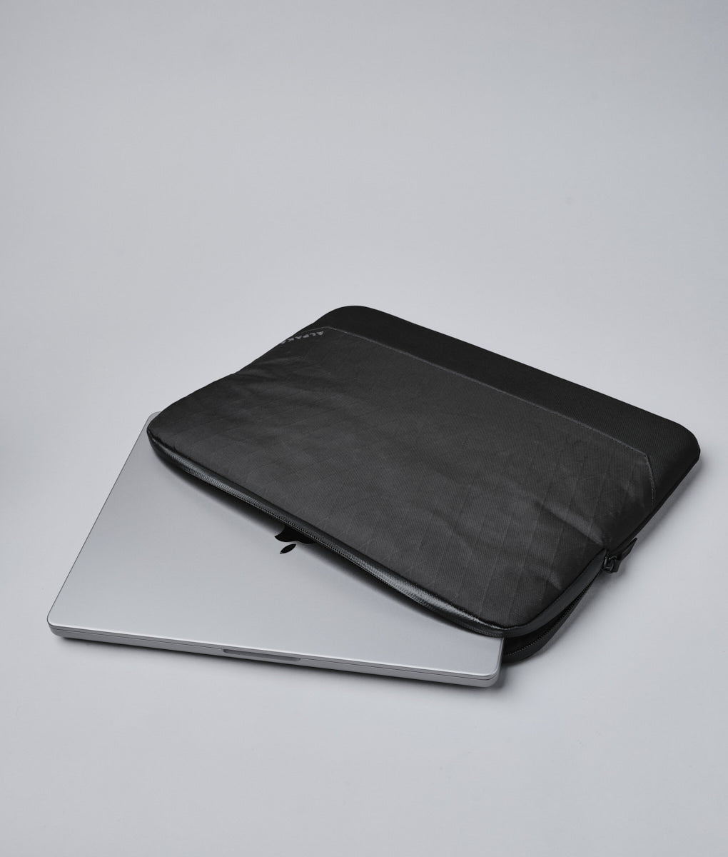 Elements Laptop Sleeve 14