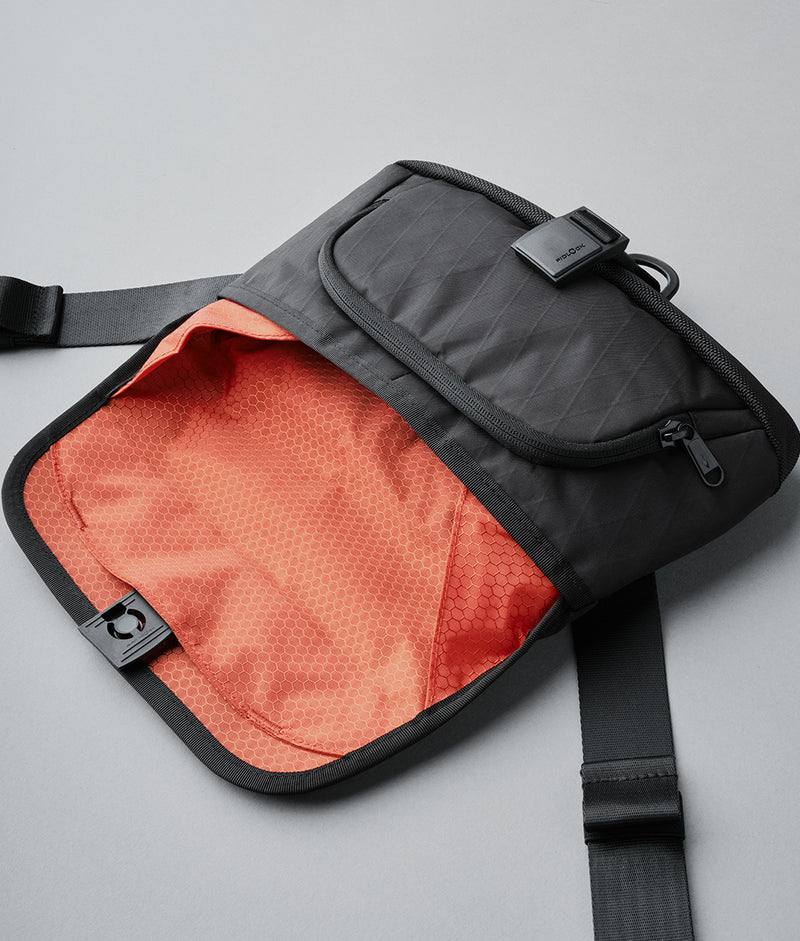 Man, I Just Love This: Aer Sling Bag 2